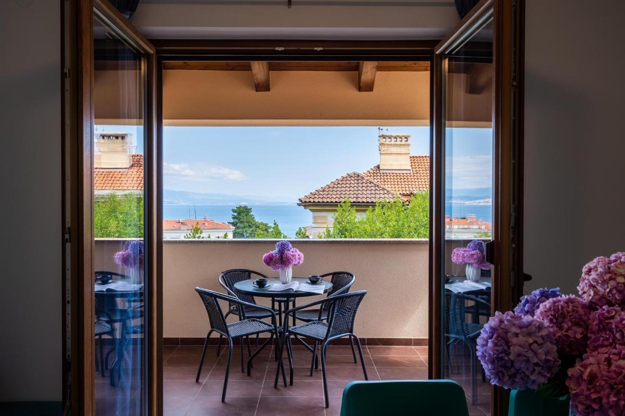 Downtown Apartments Dorian And Nadia Opatija Exteriér fotografie