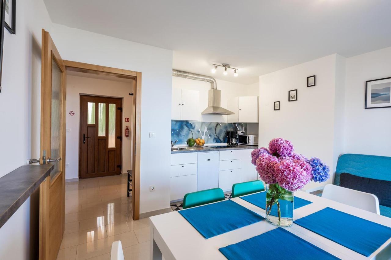 Downtown Apartments Dorian And Nadia Opatija Exteriér fotografie