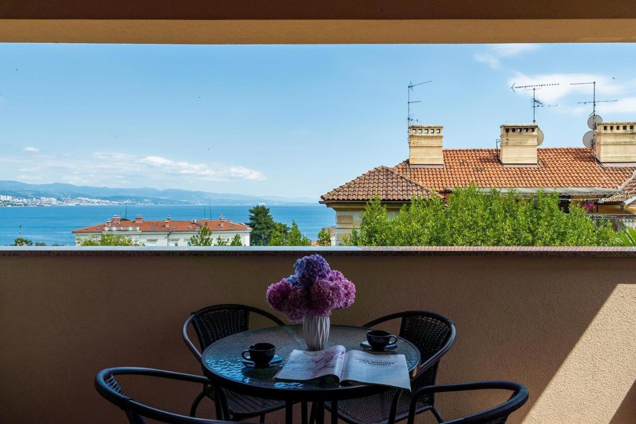 Downtown Apartments Dorian And Nadia Opatija Exteriér fotografie